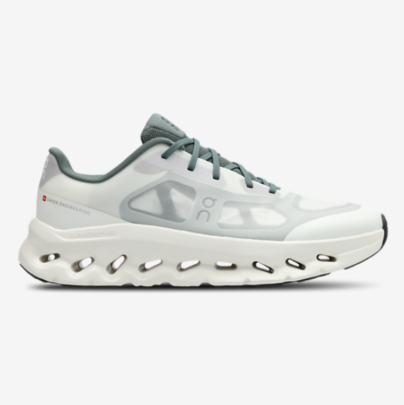 Sneakers On Cloud Remix